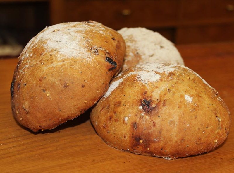 Pan de Cerales, Dátiles y Nueces