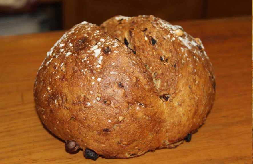 Pan de Avellanas y Albaricoque