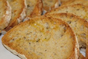 Pan de cristal con Aceite y Amapola