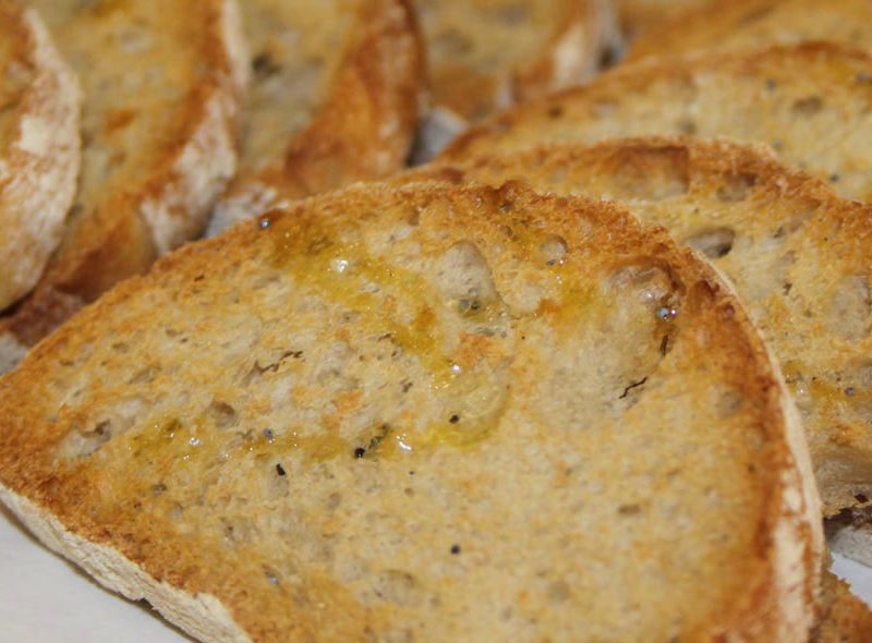 Pan de cristal con Aceite y Amapola